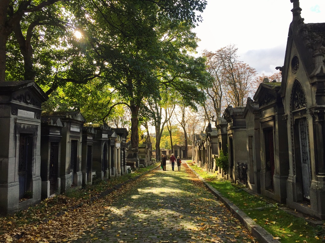 Pere Lachaise Tour -initial findings