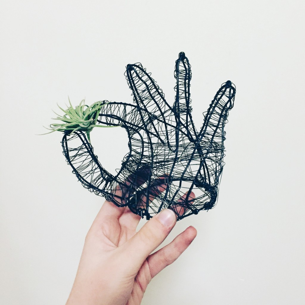 3D Wire Hand