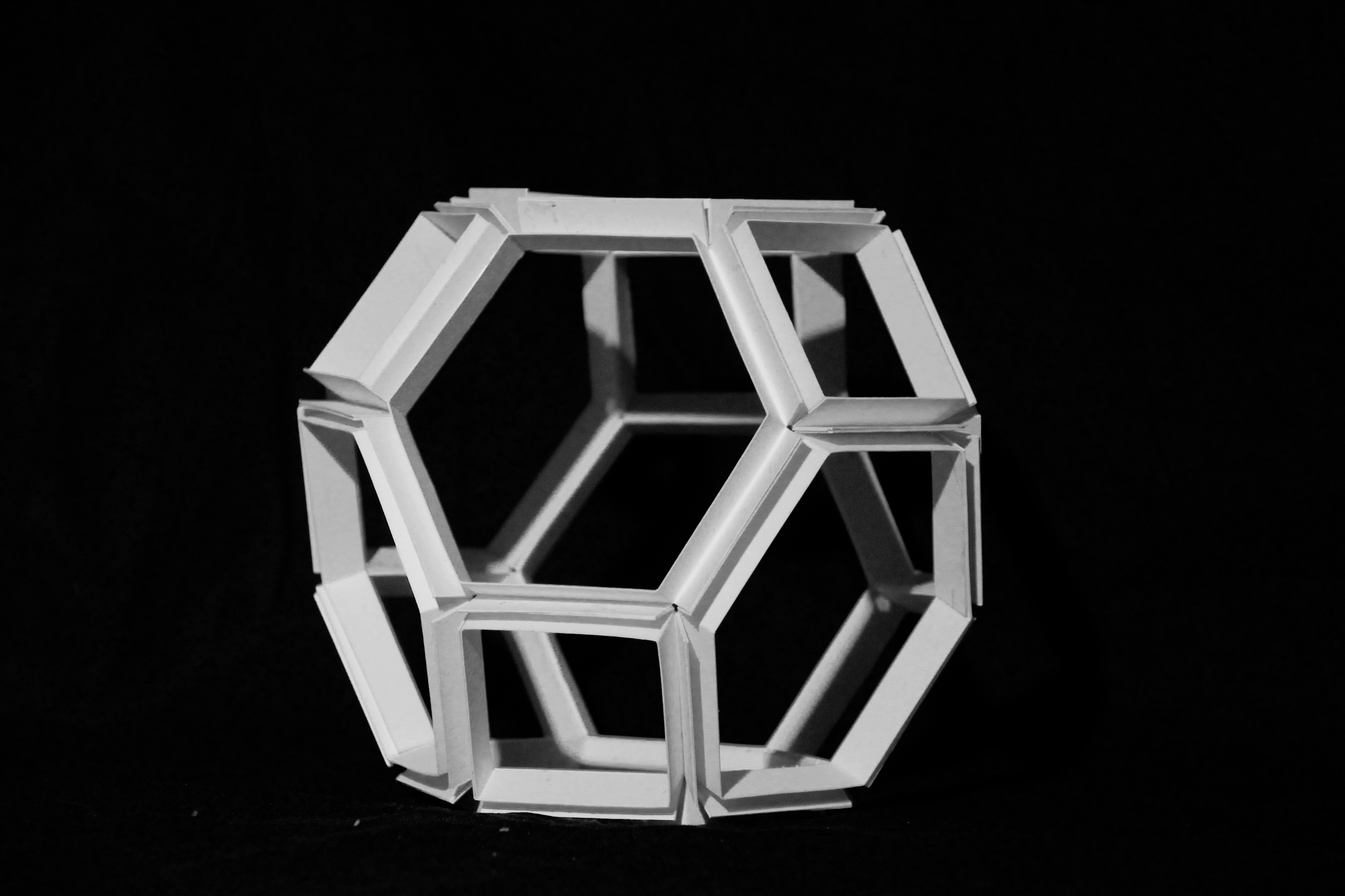 POLYHEDRON-Opened Cell(Eric Cheng)