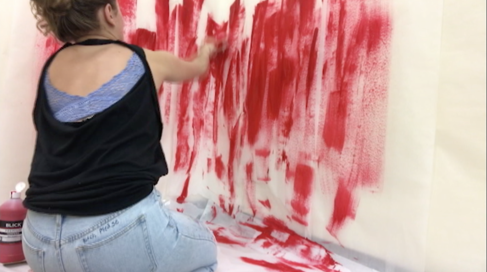 Fetishing Over Red. Art Video