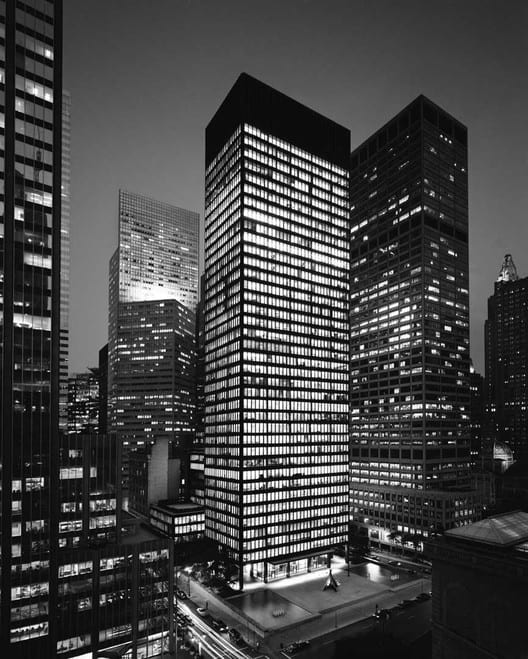 (W 7) The Seagram building and it’s discoveries
